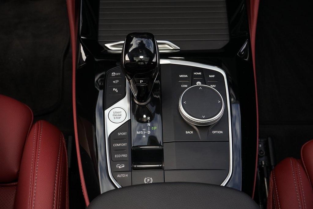 2025 BMW X4