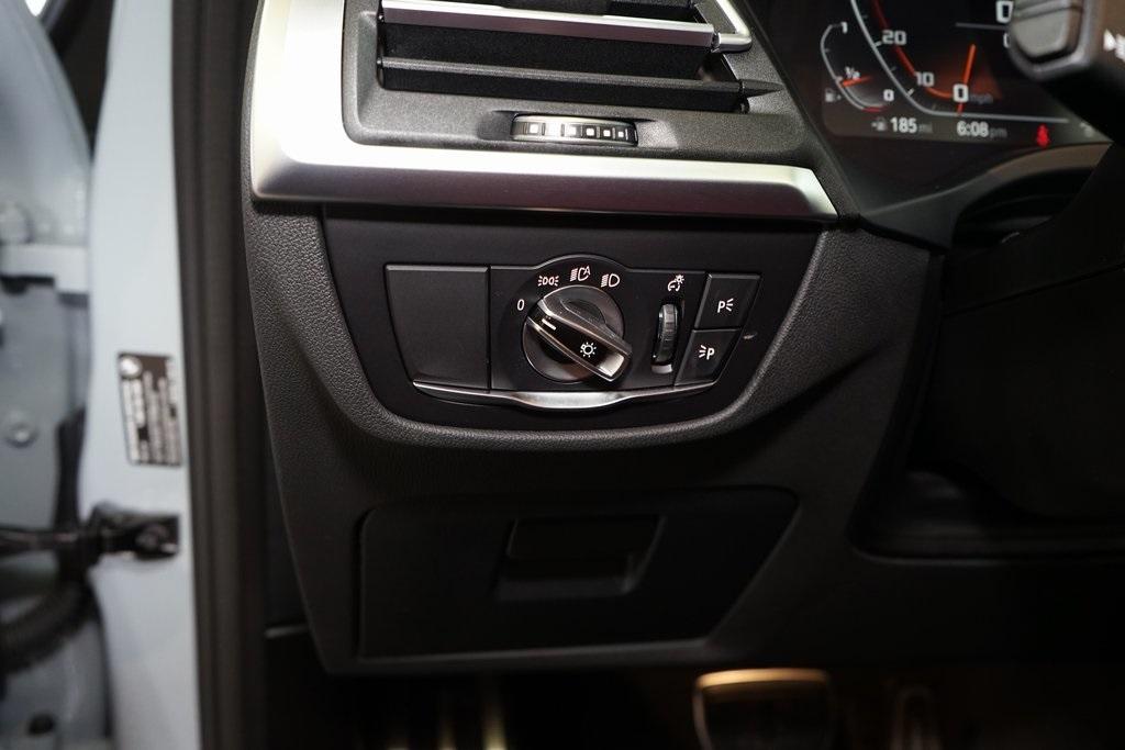 2025 BMW X4