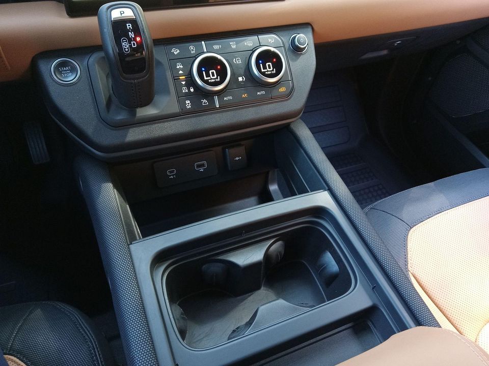 2023 Land Rover Defender 110