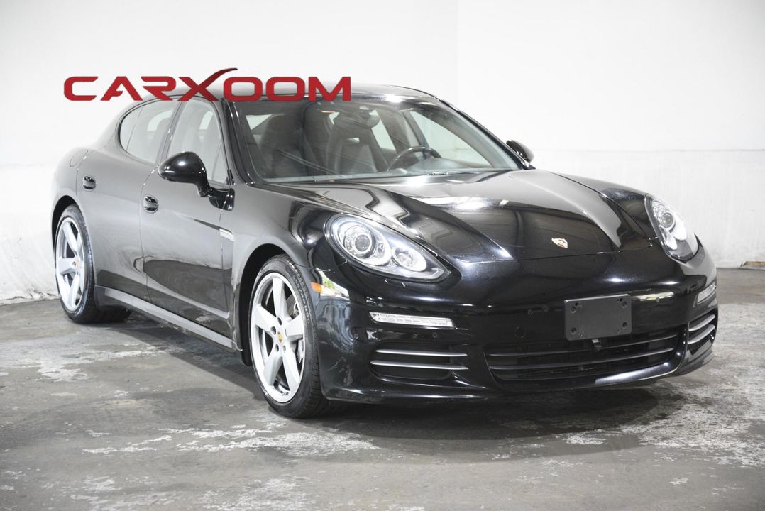 2016 Porsche Panamera