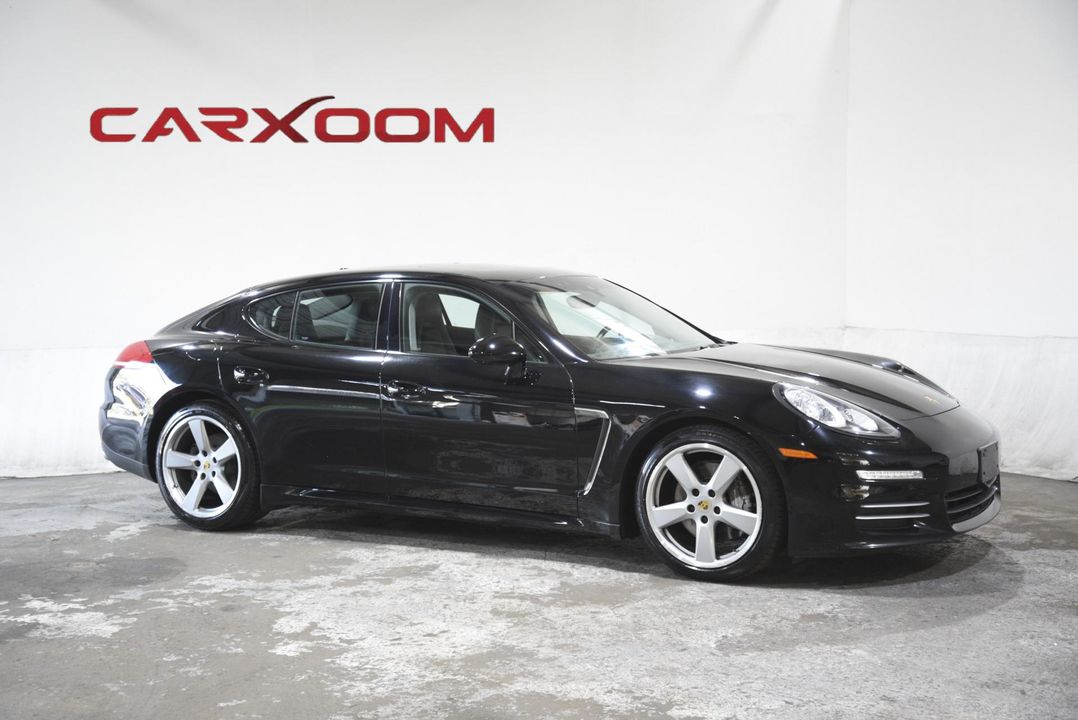 2016 Porsche Panamera