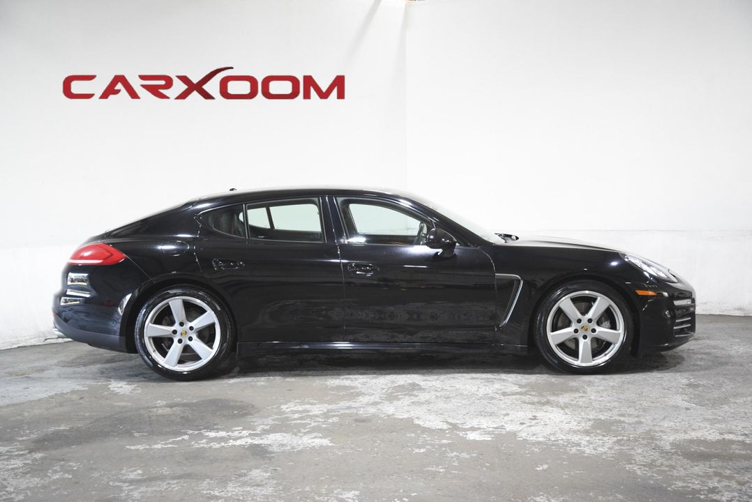 2016 Porsche Panamera