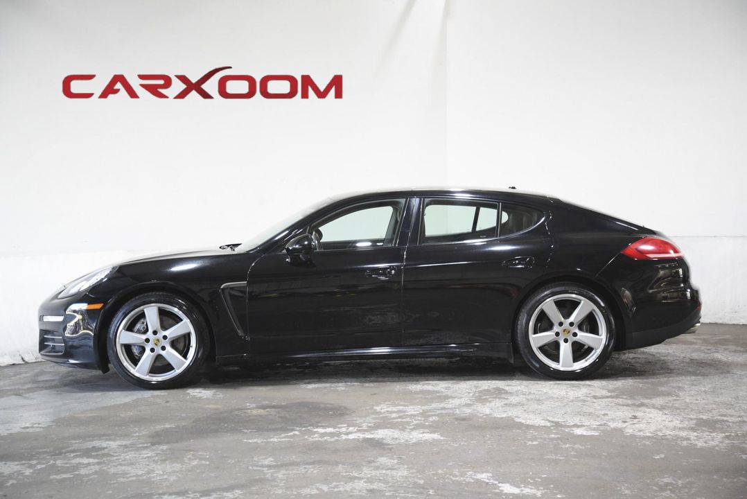 2016 Porsche Panamera