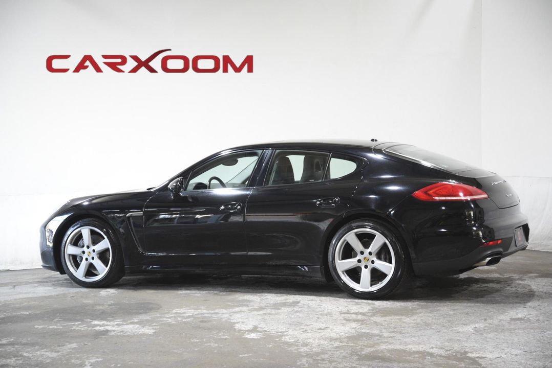 2016 Porsche Panamera