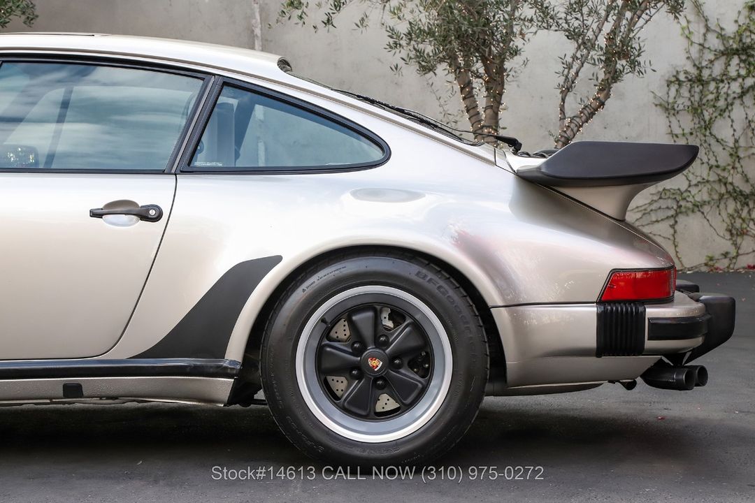 1989 Porsche 930