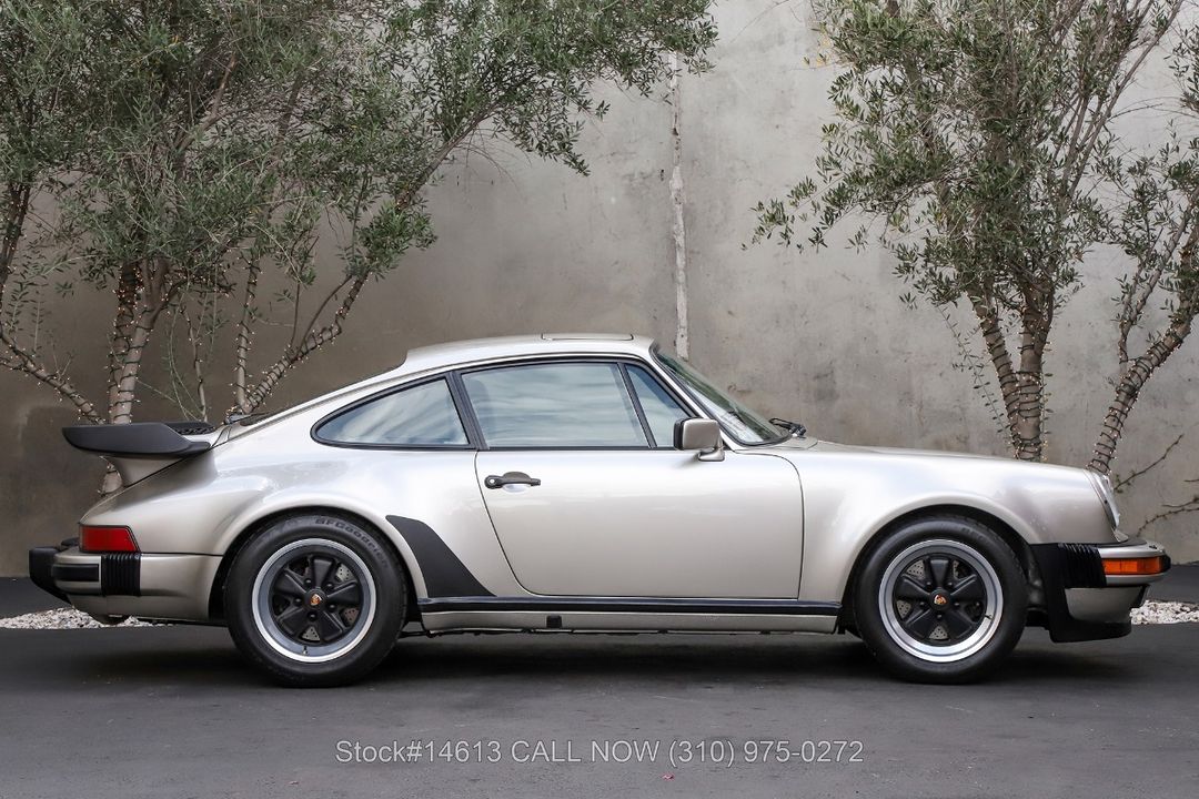 1989 Porsche 930