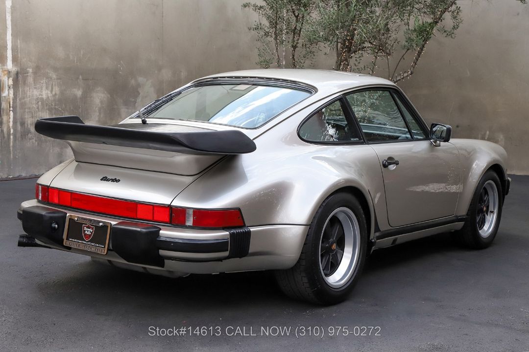 1989 Porsche 930