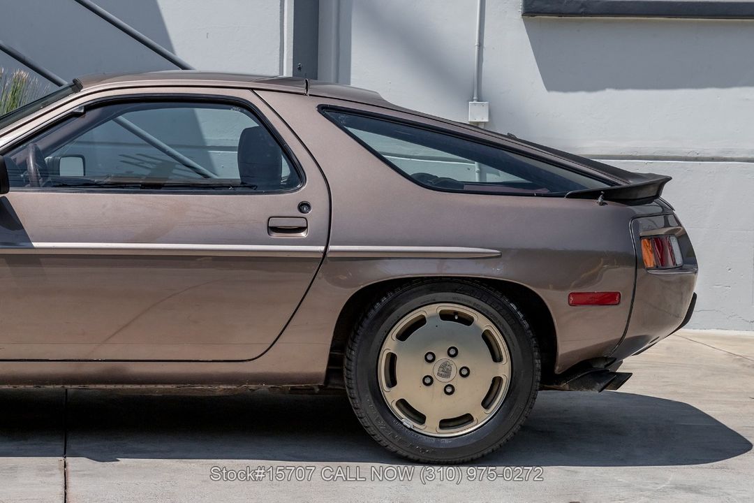 1983 Porsche 928
