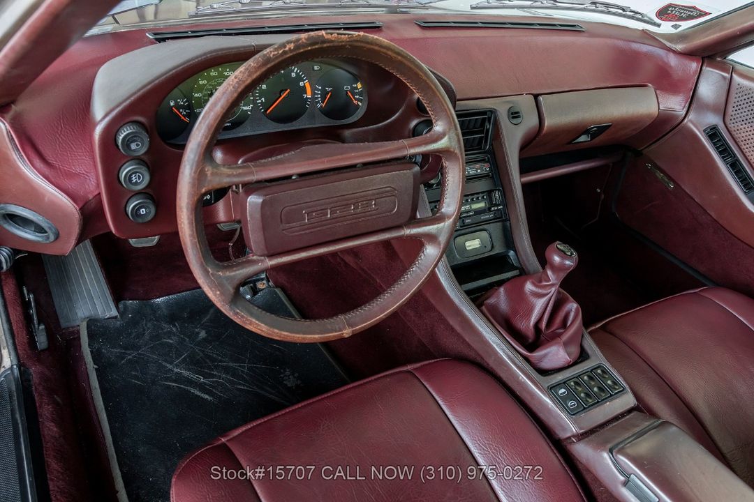1983 Porsche 928