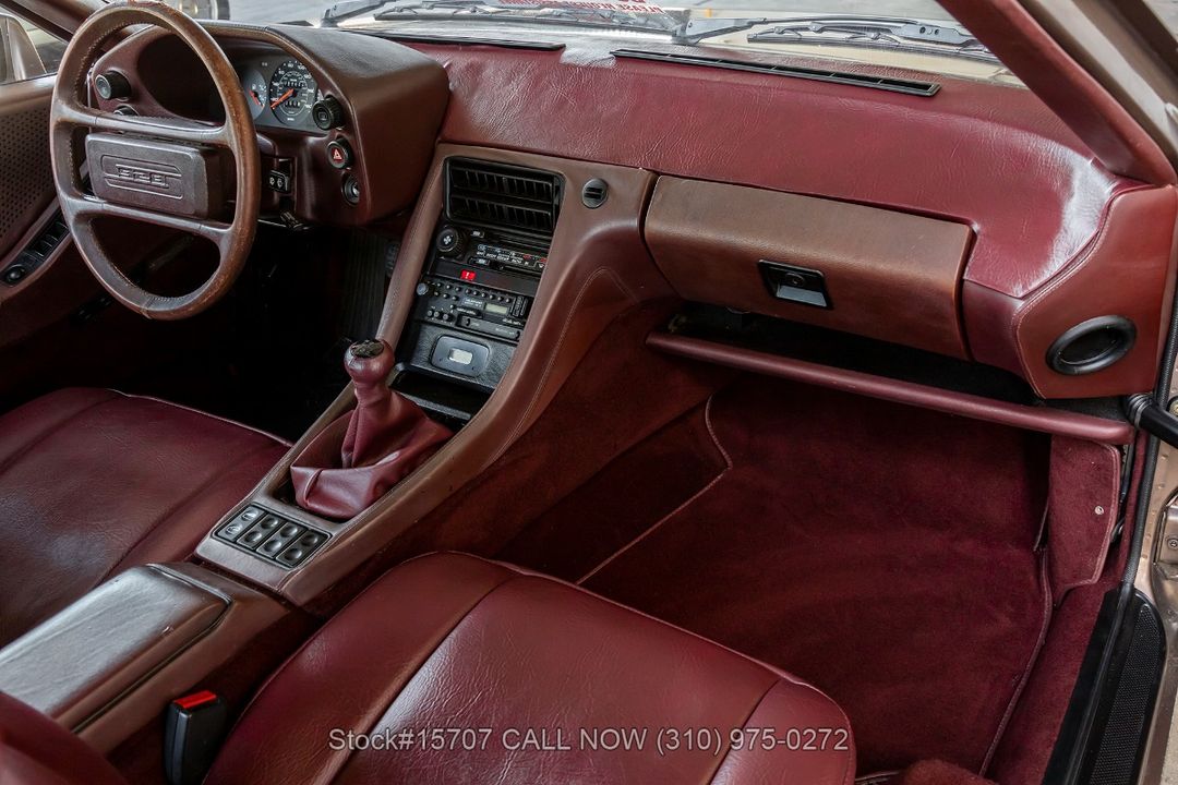 1983 Porsche 928