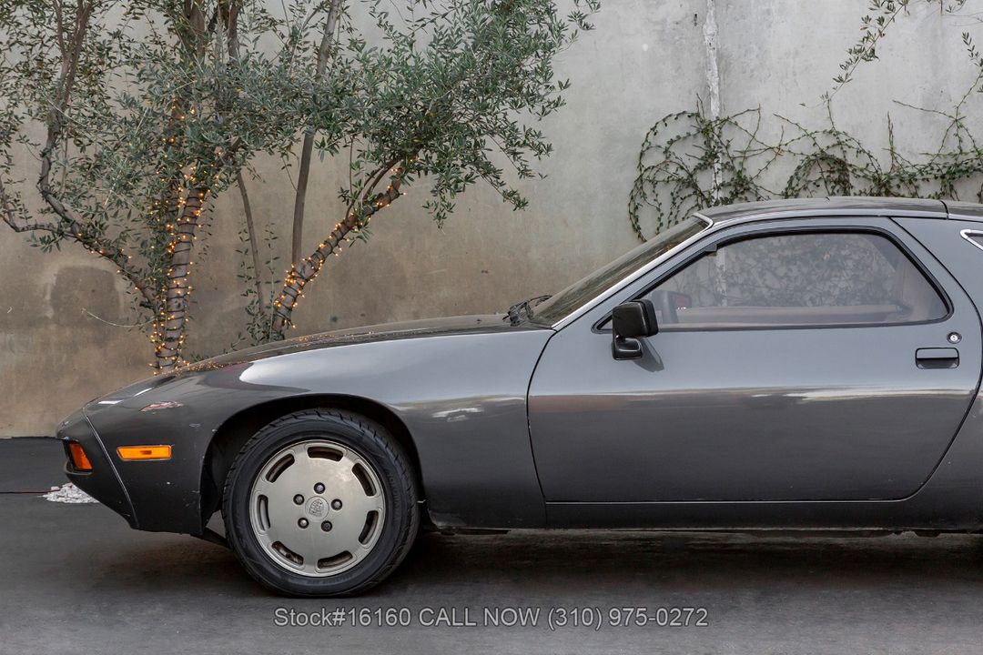 1980 Porsche 928