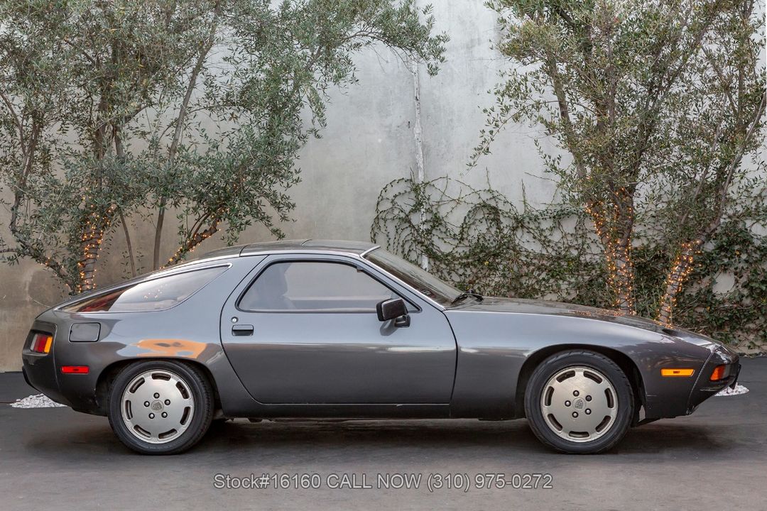 1980 Porsche 928