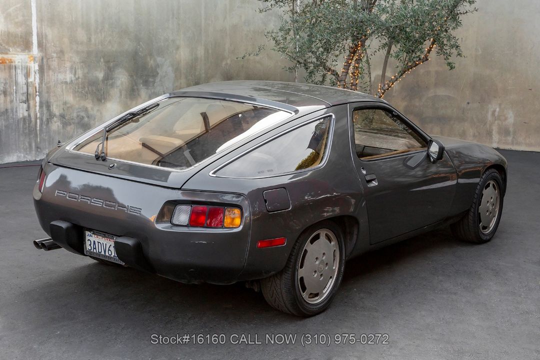 1980 Porsche 928