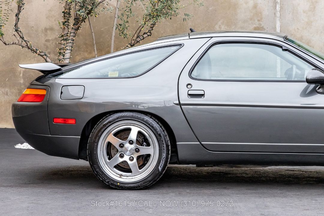 1993 Porsche 928GTS