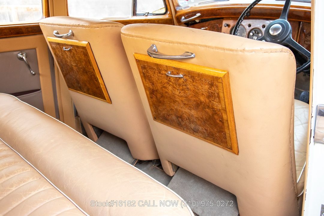 1952 Bentley R-Type