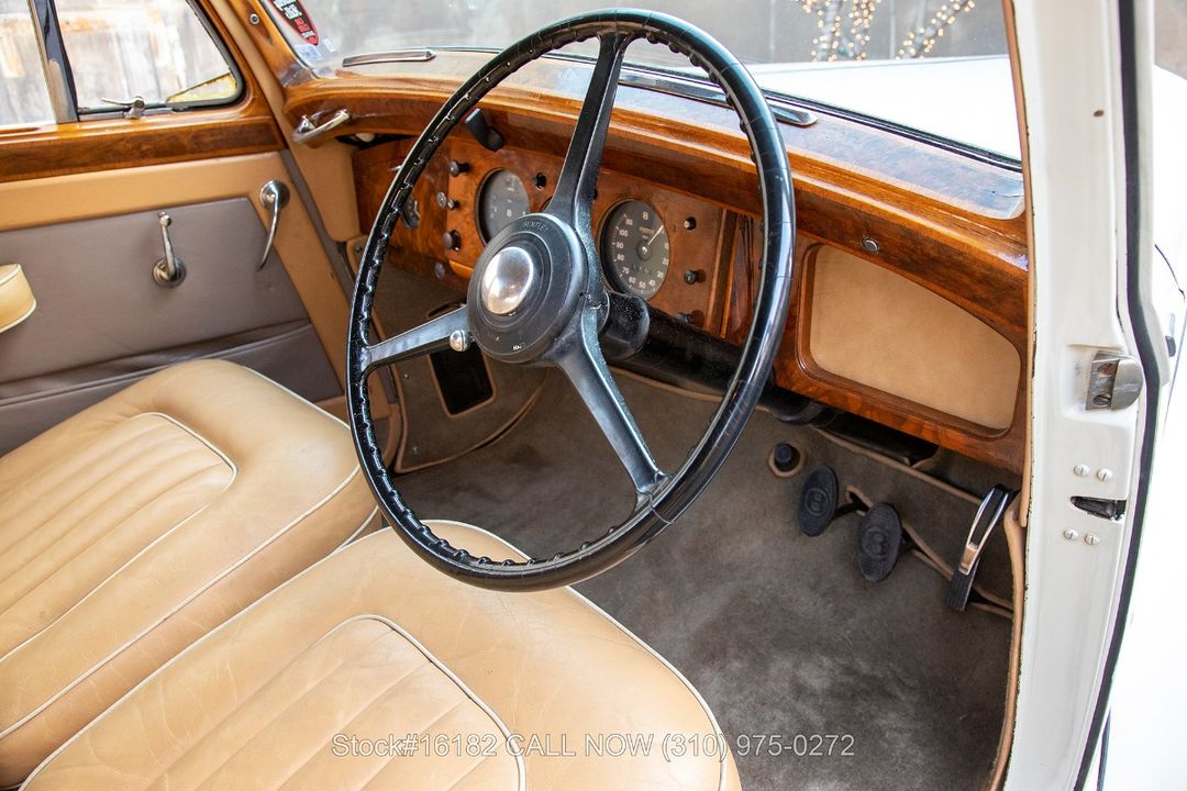 1952 Bentley R-Type