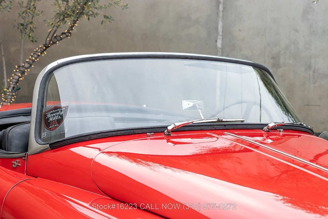 1958 Jaguar XK150S