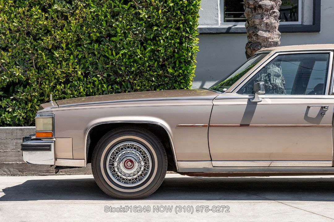 1986 Cadillac Fleetwood Brougham