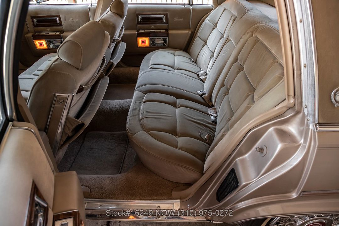 1986 Cadillac Fleetwood Brougham