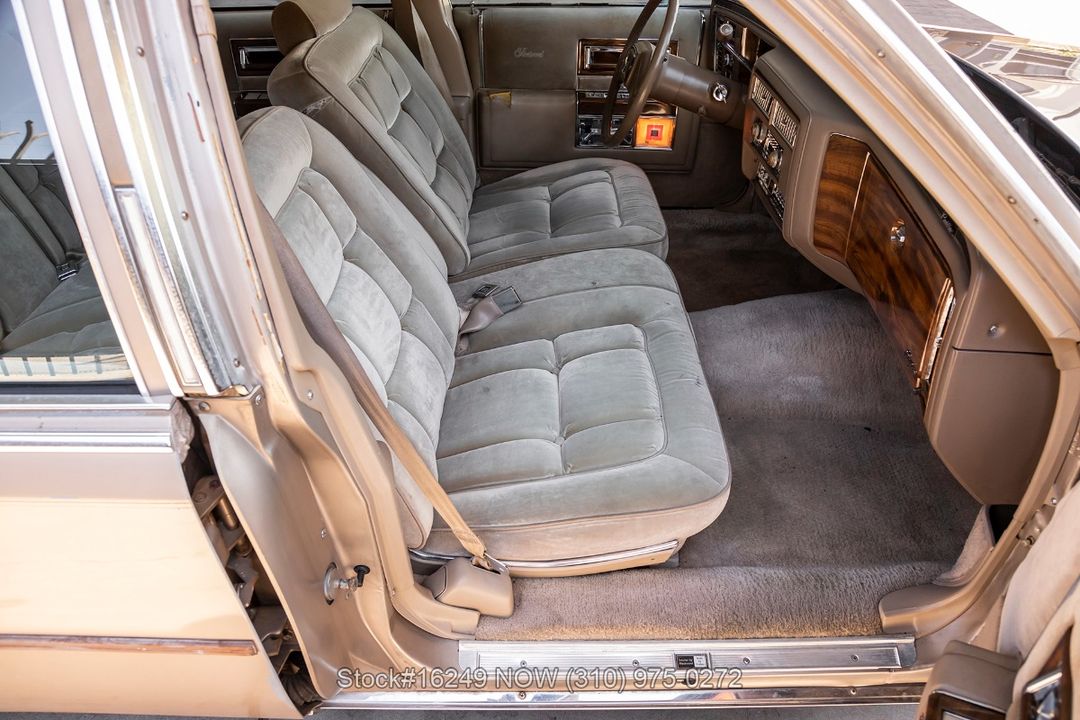 1986 Cadillac Fleetwood Brougham