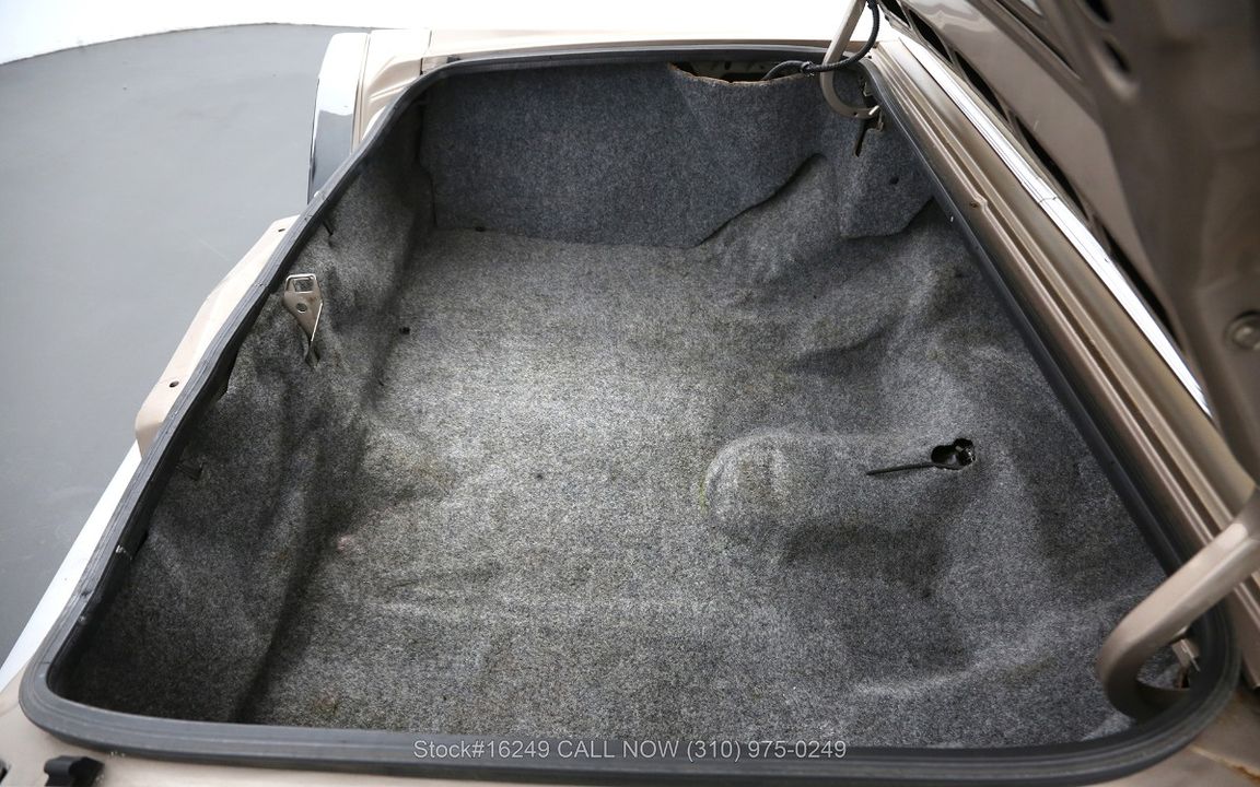 1986 Cadillac Fleetwood Brougham