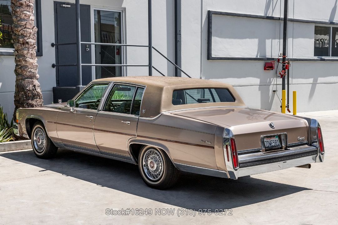 1986 Cadillac Fleetwood Brougham