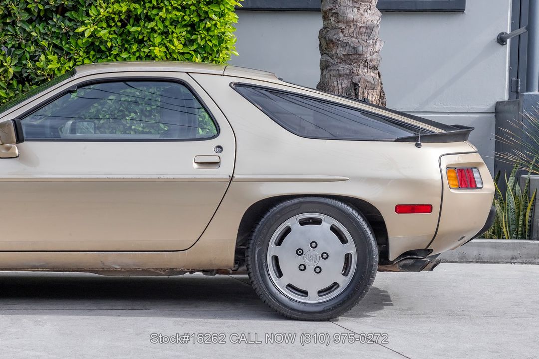 1983 Porsche 928S