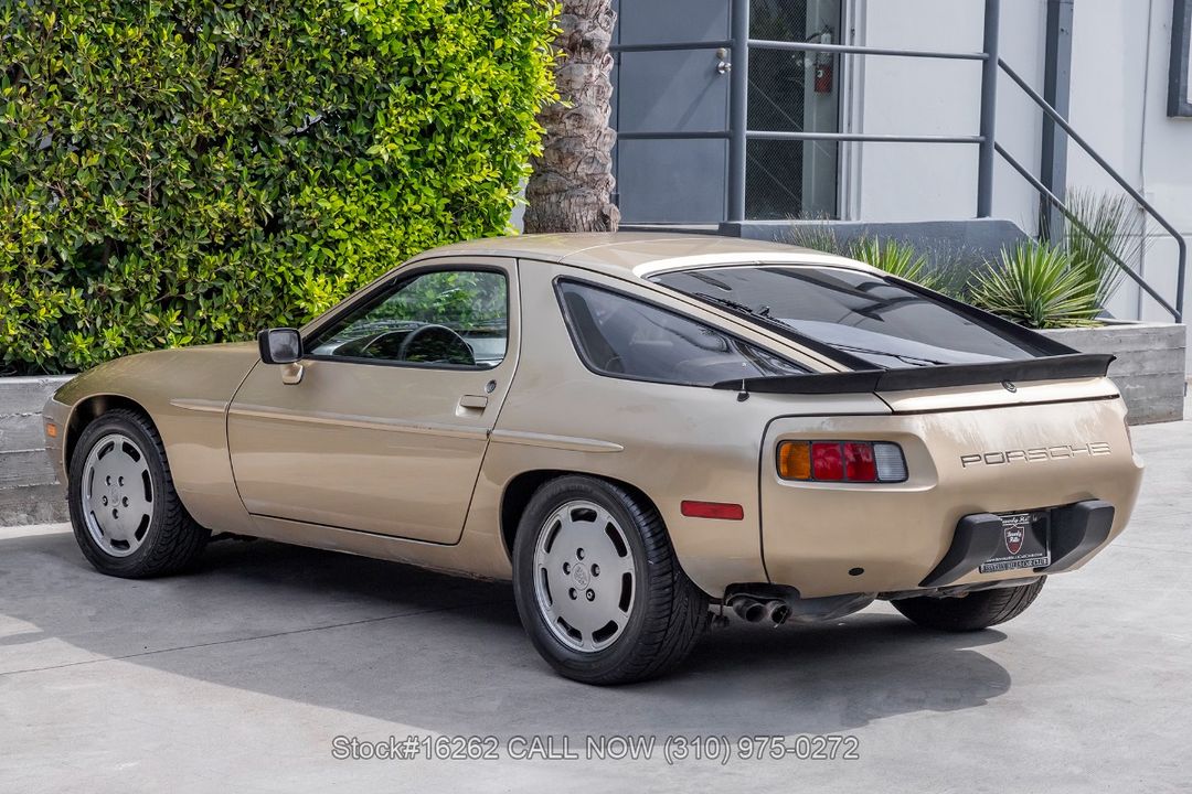 1983 Porsche 928S