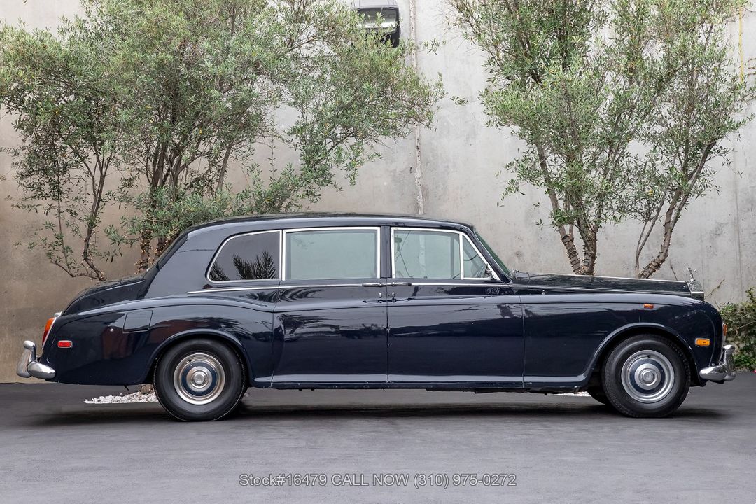1971 Rolls-Royce Phantom VI Limousine