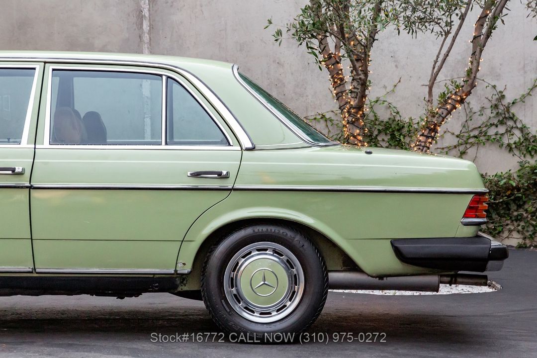 1977 Mercedes-Benz 300D