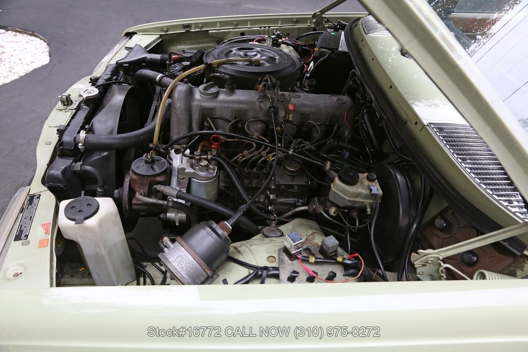 1977 Mercedes-Benz 300D