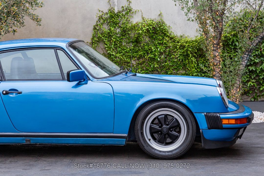 1976 Porsche 911S Coupe