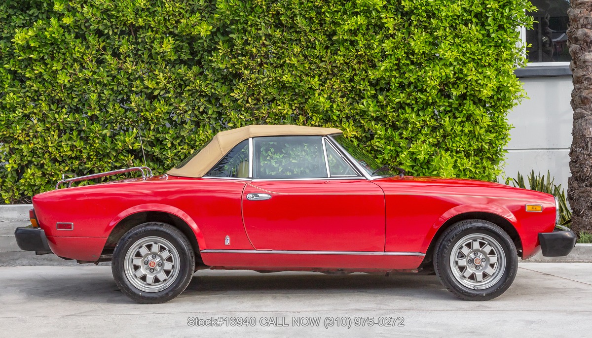 1979 Fiat 124 Spider 2000