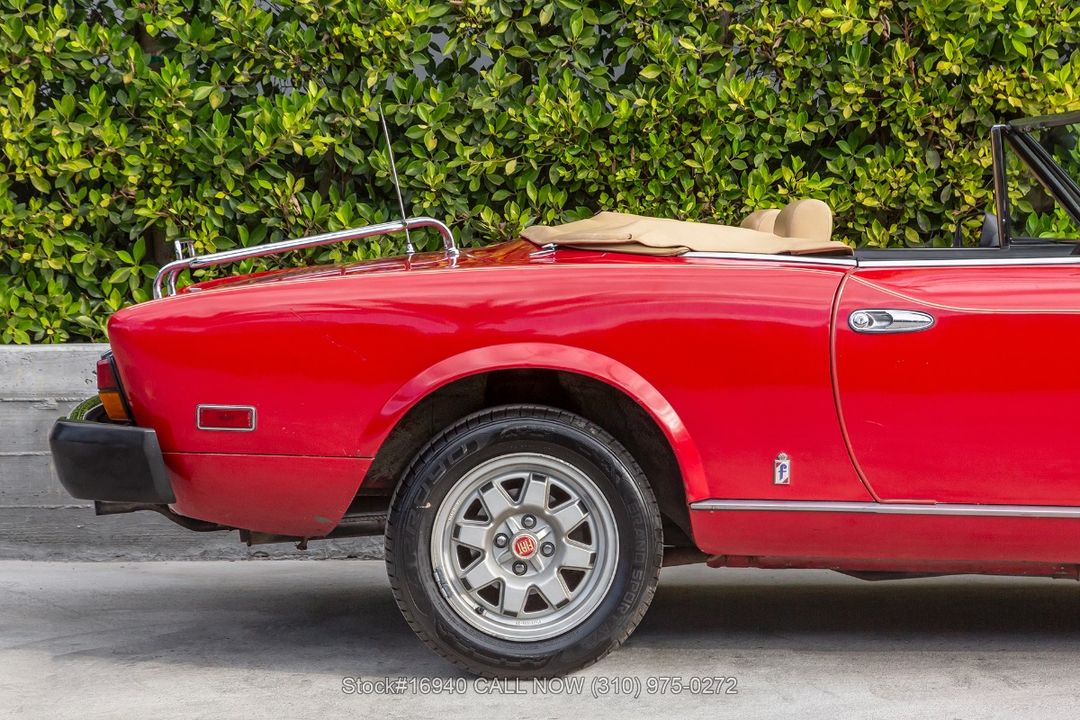 1979 Fiat 124 Spider 2000