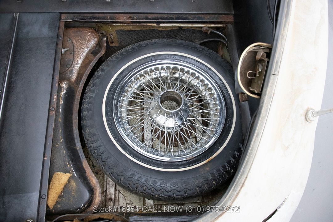1970 Jaguar E-Type Fixed Head Coupe