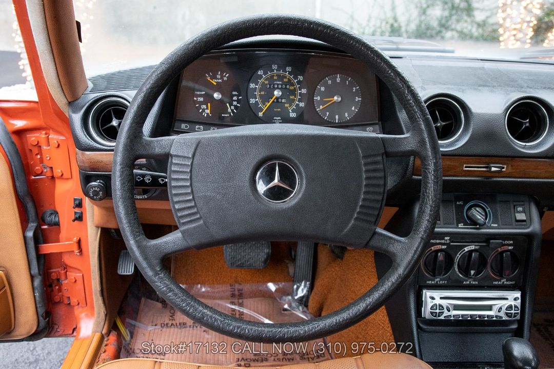 1977 Mercedes-Benz 240D