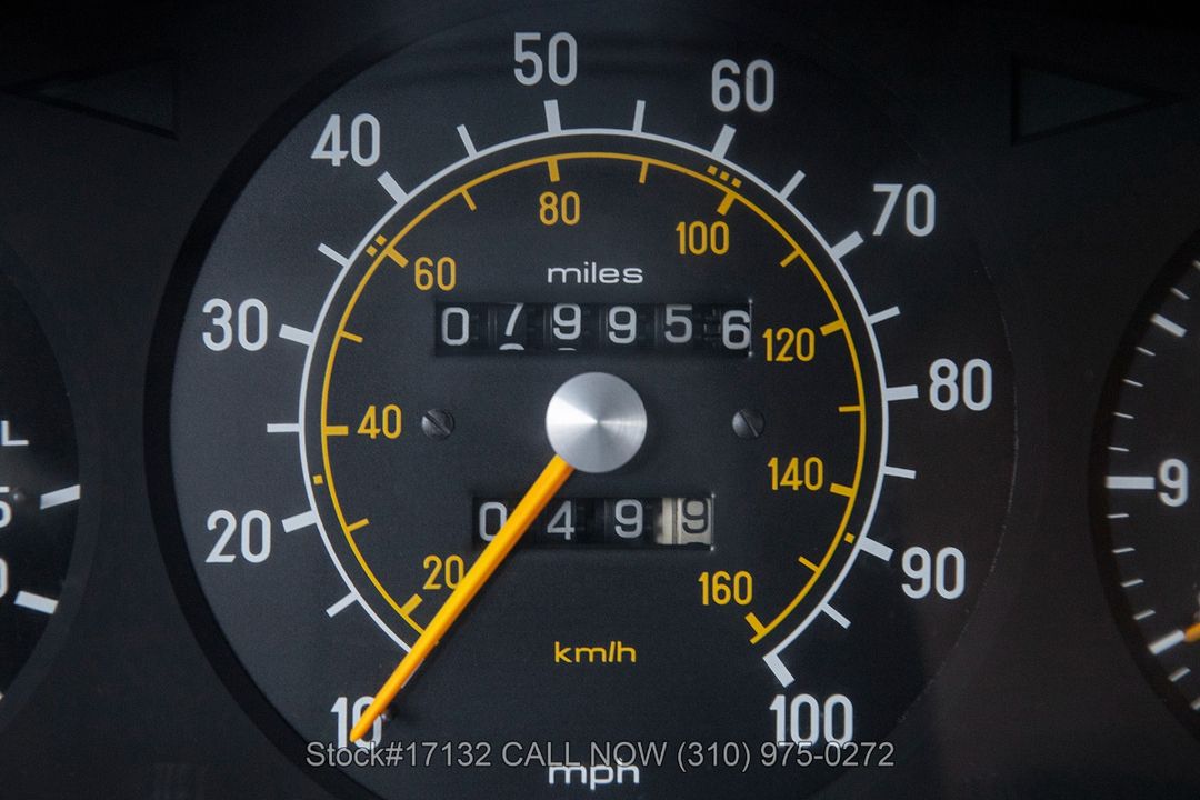 1977 Mercedes-Benz 240D