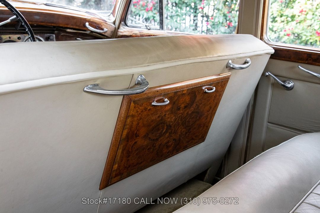 1953 Bentley R-Type Saloon