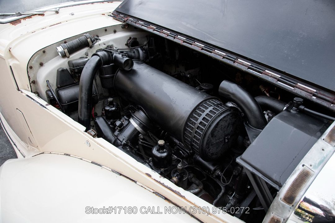 1953 Bentley R-Type Saloon