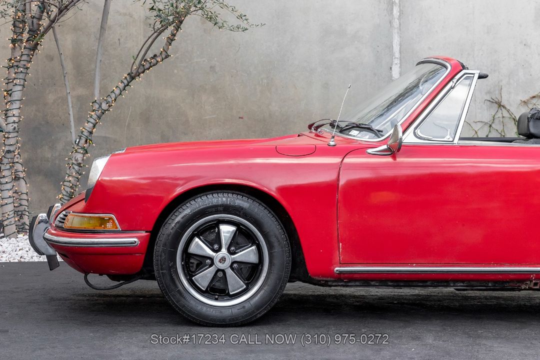 1968 Porsche 911L Soft Window Targa