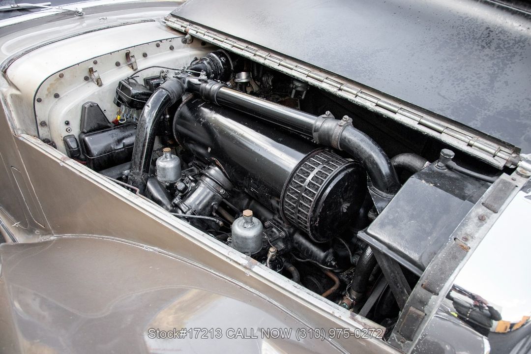 1954 Bentley R-Type Saloon
