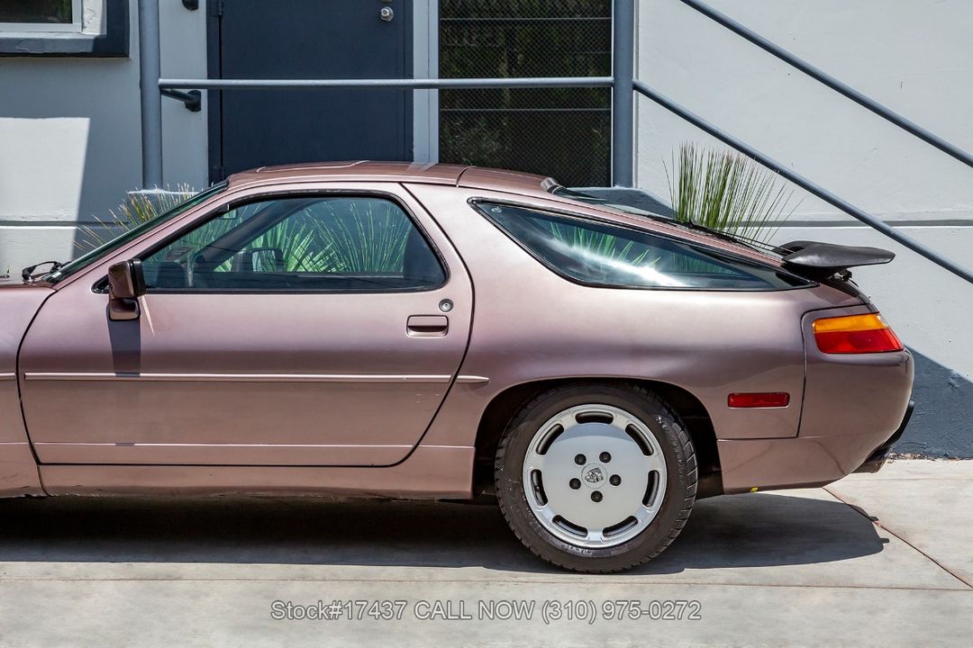 1987 Porsche 928