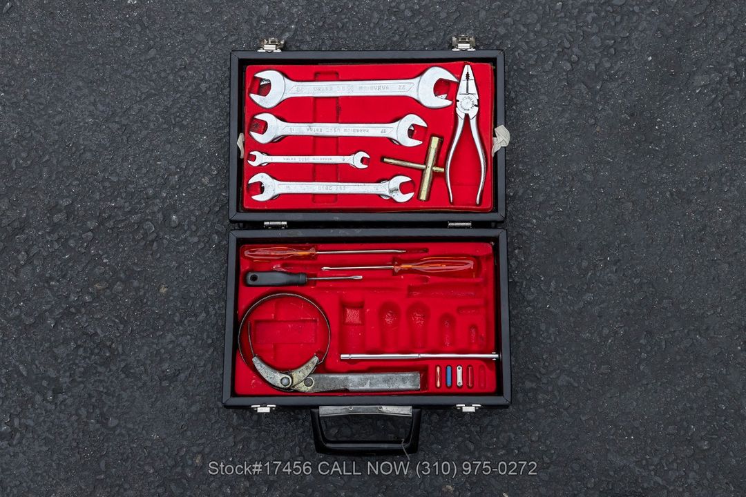 1982 Ferrari 400i