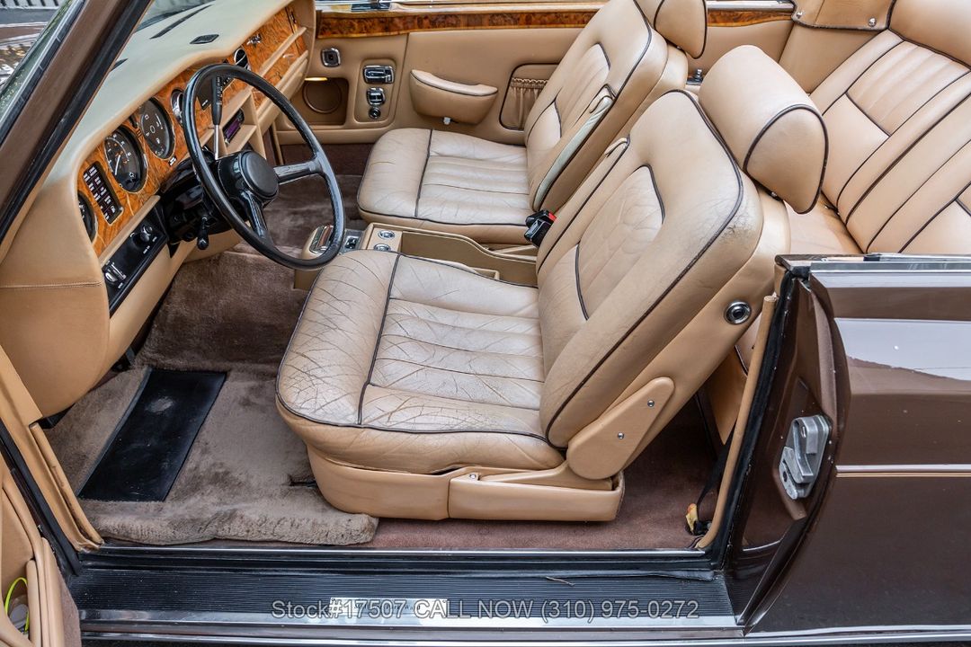 1982 Rolls-Royce Corniche