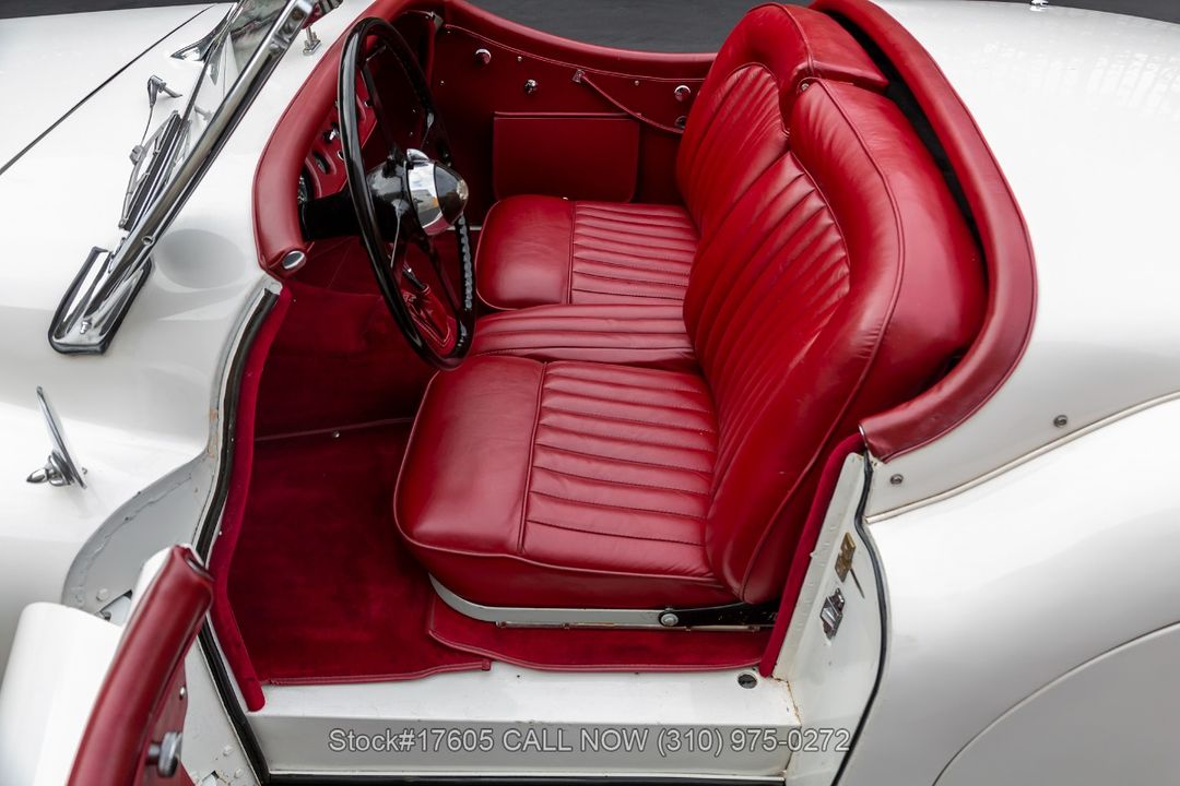 1952 Jaguar XK120 Roadster