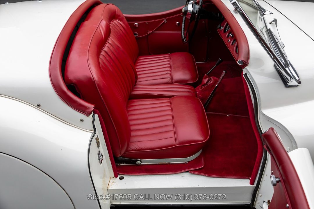 1952 Jaguar XK120 Roadster