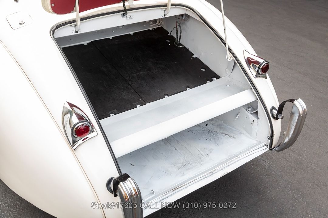1952 Jaguar XK120 Roadster
