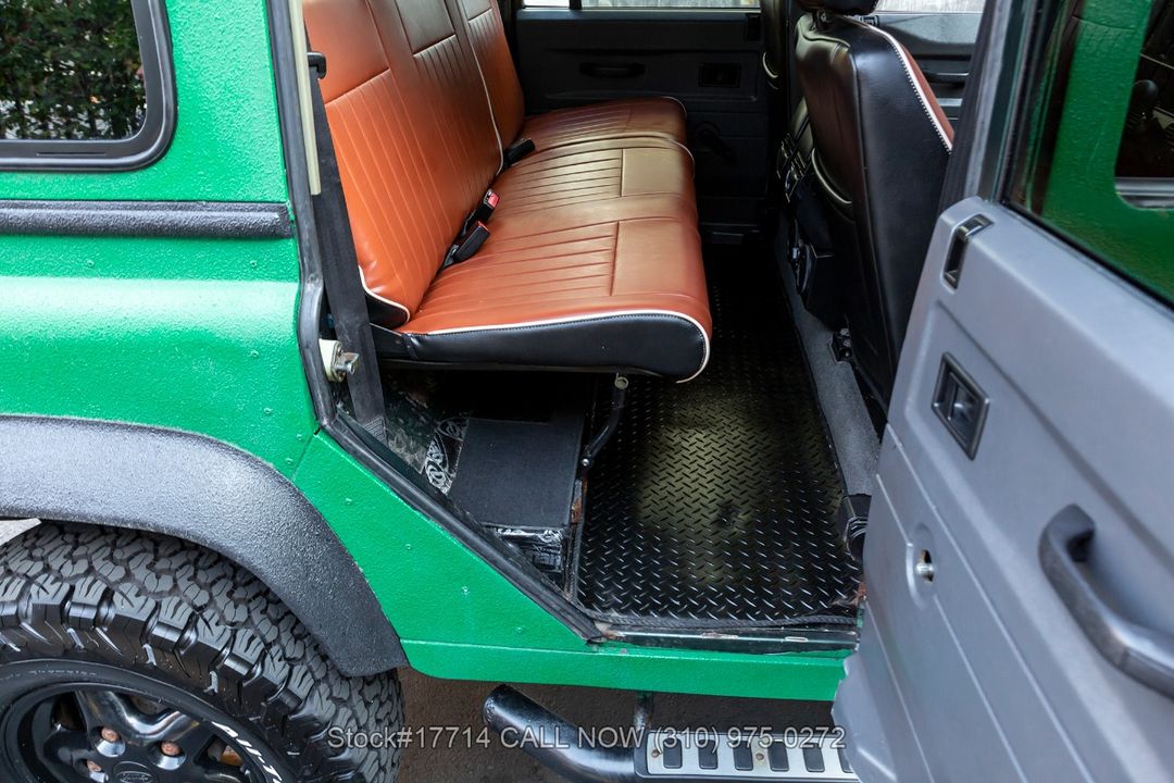 1991 Land Rover Defender