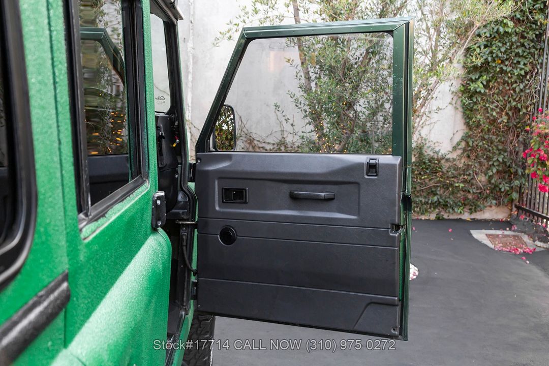 1991 Land Rover Defender