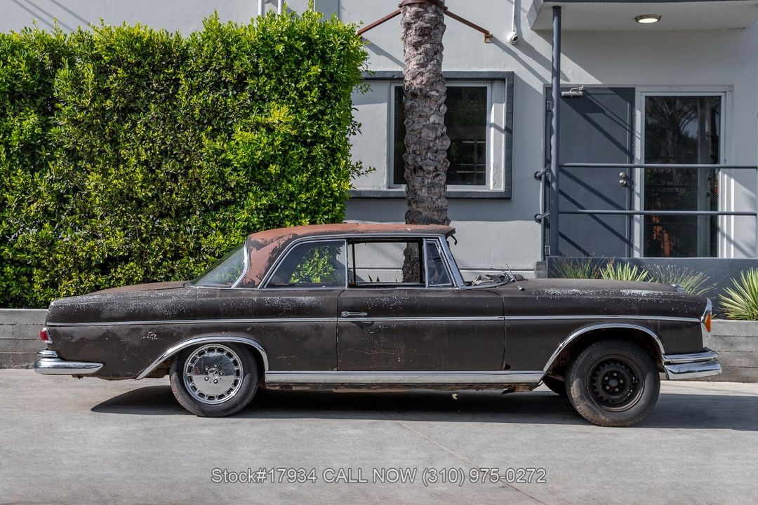 1968 Mercedes-Benz 250SE